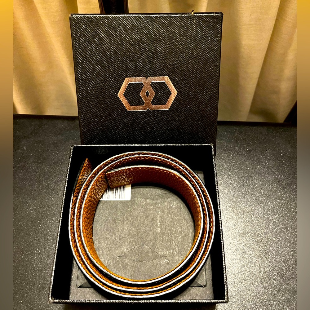 Hex belt leather